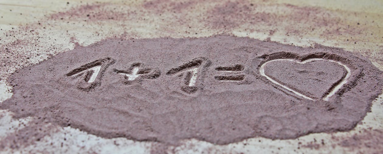 nápis v písku 